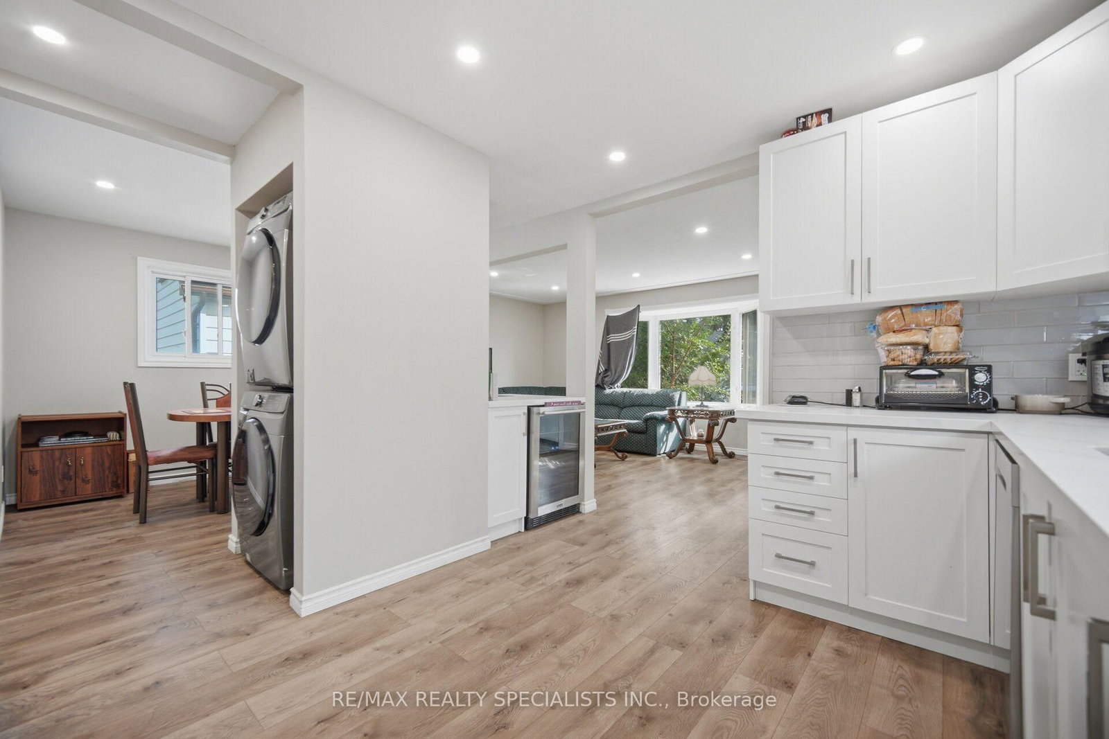 60 Elmwood Avenue • Cambridge, ON photo 8