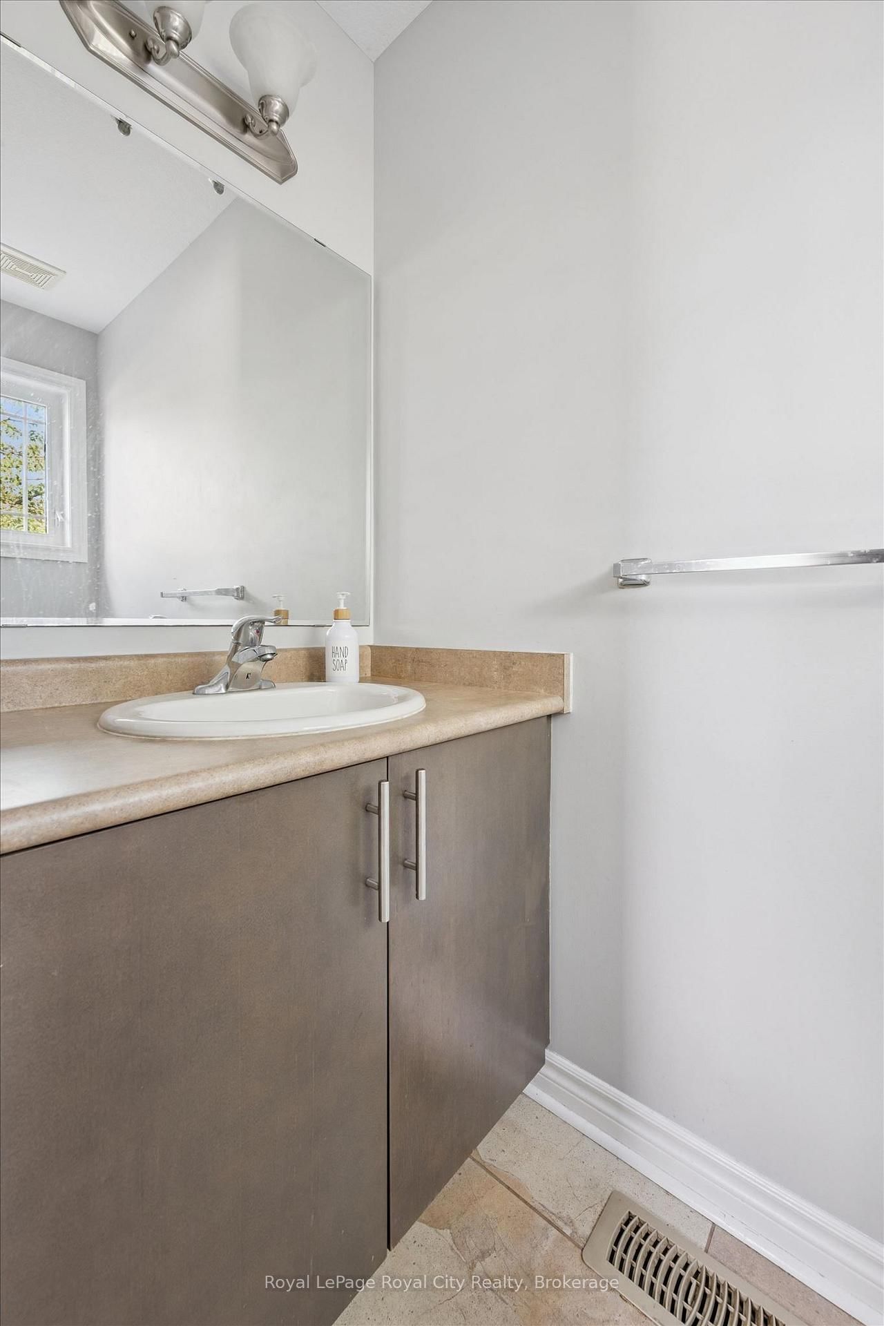 58 Wilkie Cres, Guelph, view 15