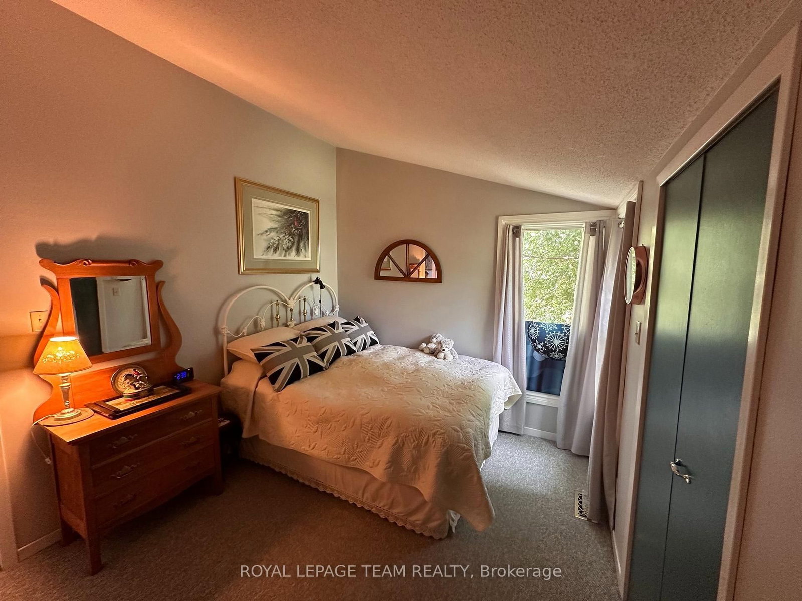 1663 CHRISTINA Crescent • North Dundas, ON photo 19