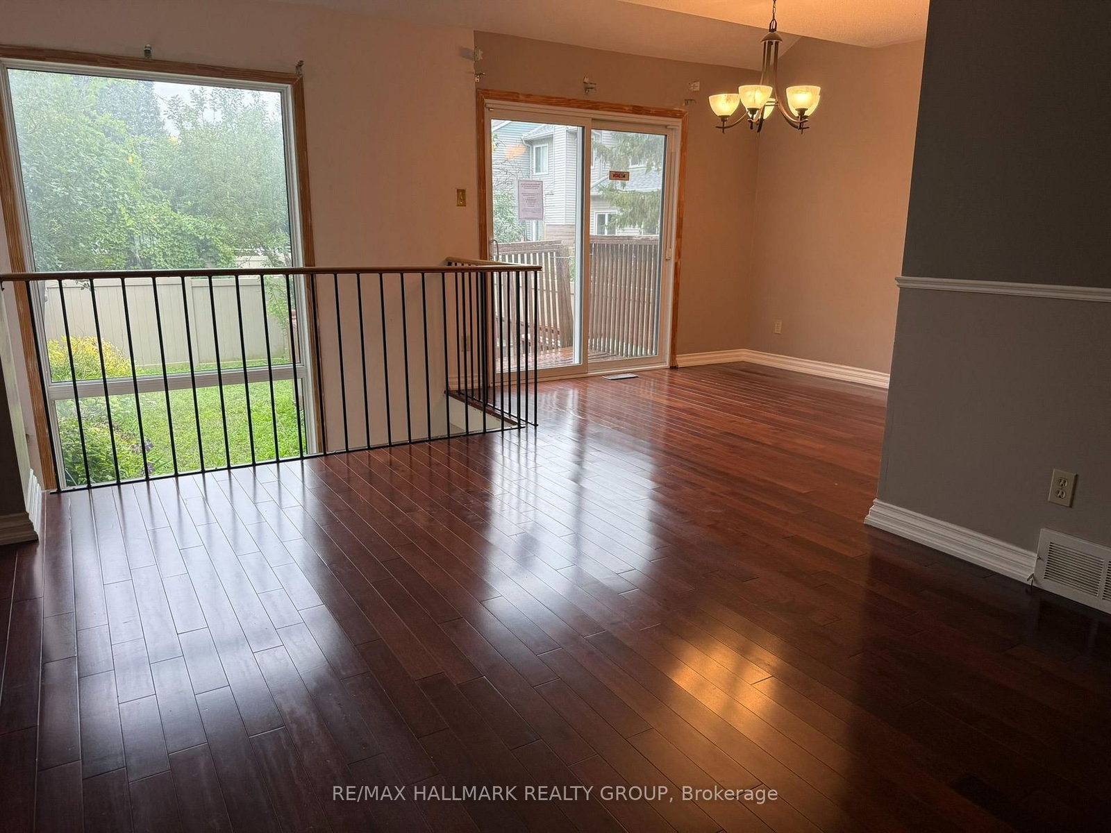 181 Tartan Drive • Barrhaven, ON photo 10