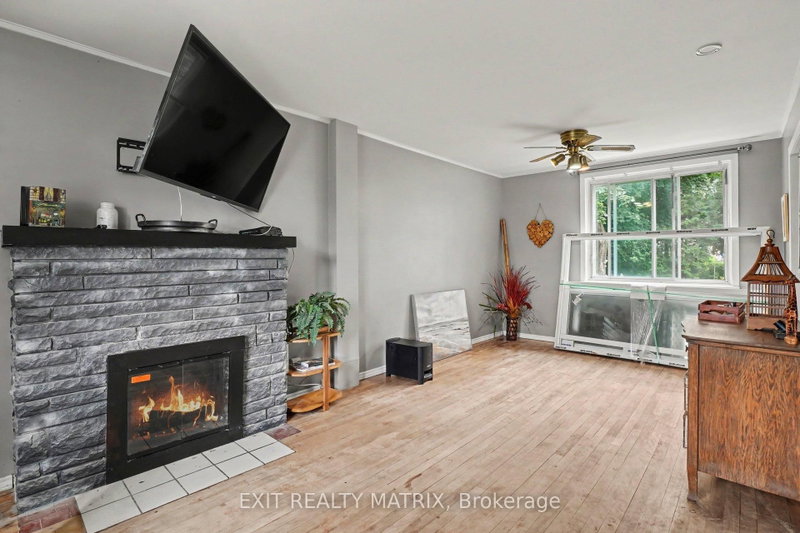 307 West St photo 4