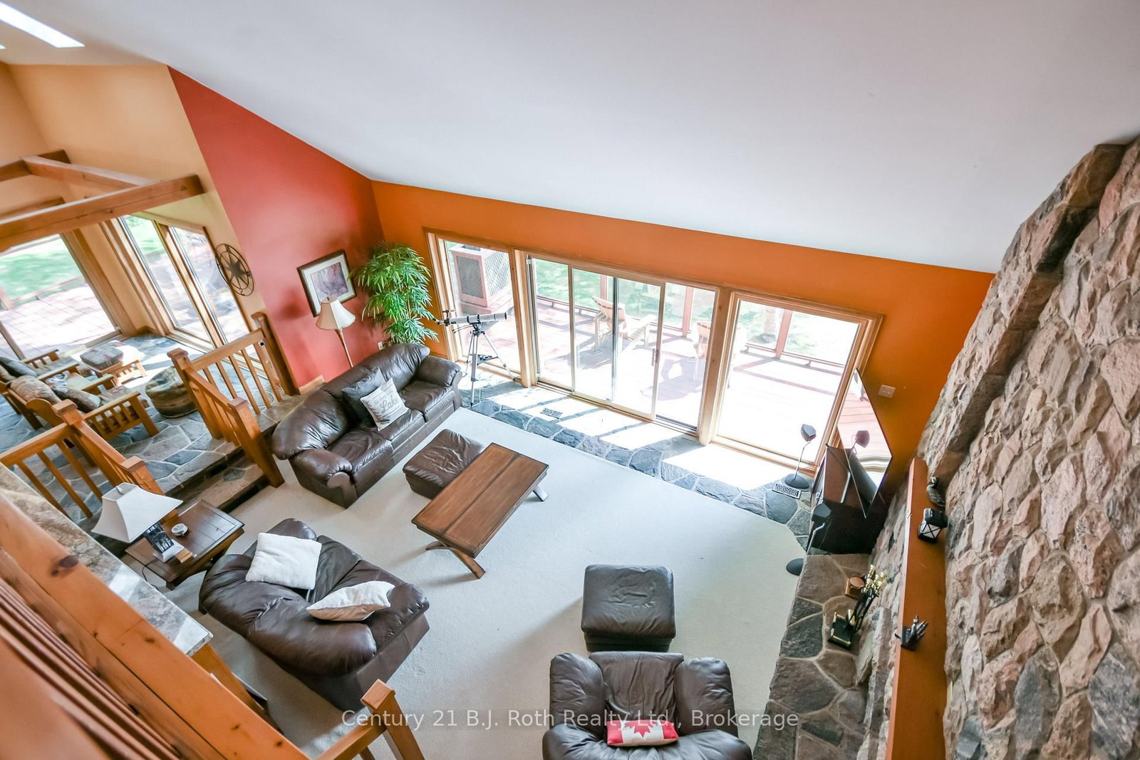 89 MCCRACKIN Avenue • Kawartha Lakes, ON photo 18