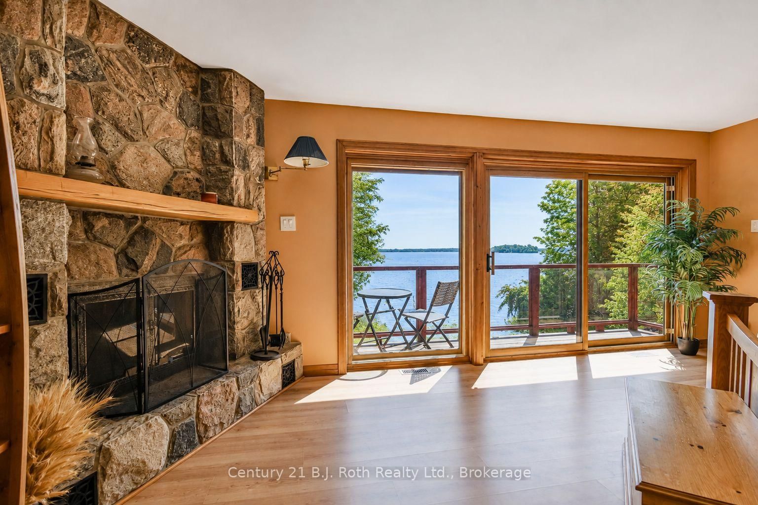 89 MCCRACKIN Avenue • Kawartha Lakes, ON photo 24