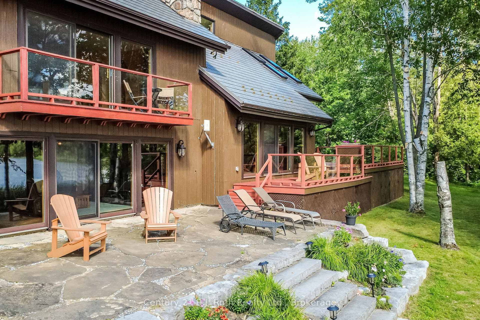 89 MCCRACKIN Avenue • Kawartha Lakes, ON photo 6