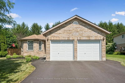 63 Cherry Hill Place • Centre Wellington, ON photo 2