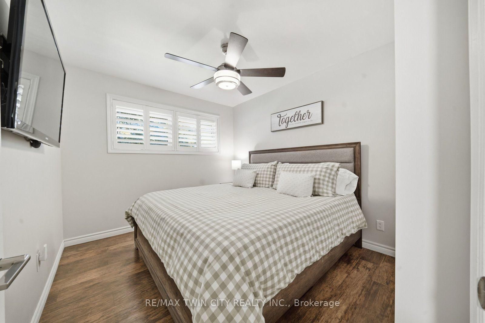 45 Wayne Drive • Brantford, ON photo 13