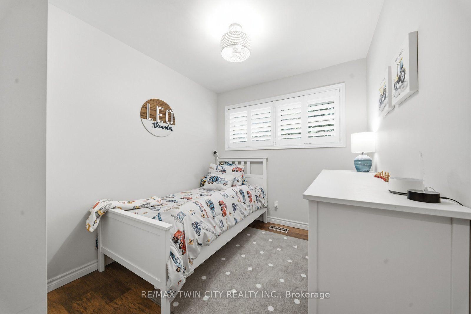 45 Wayne Drive • Brantford, ON photo 14