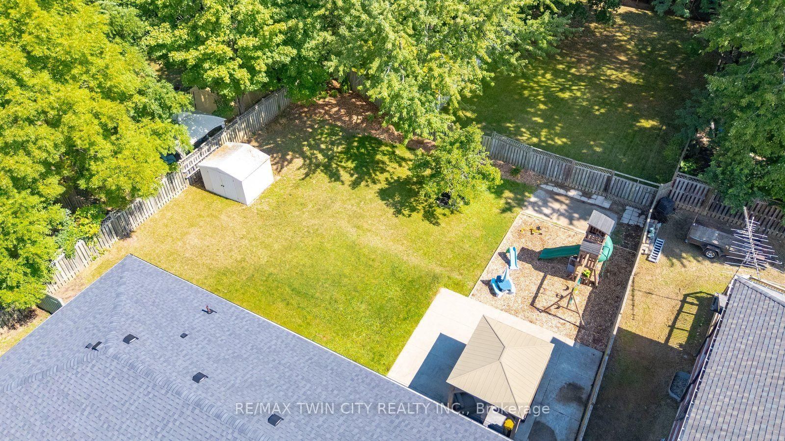 45 Wayne Drive • Brantford, ON photo 27