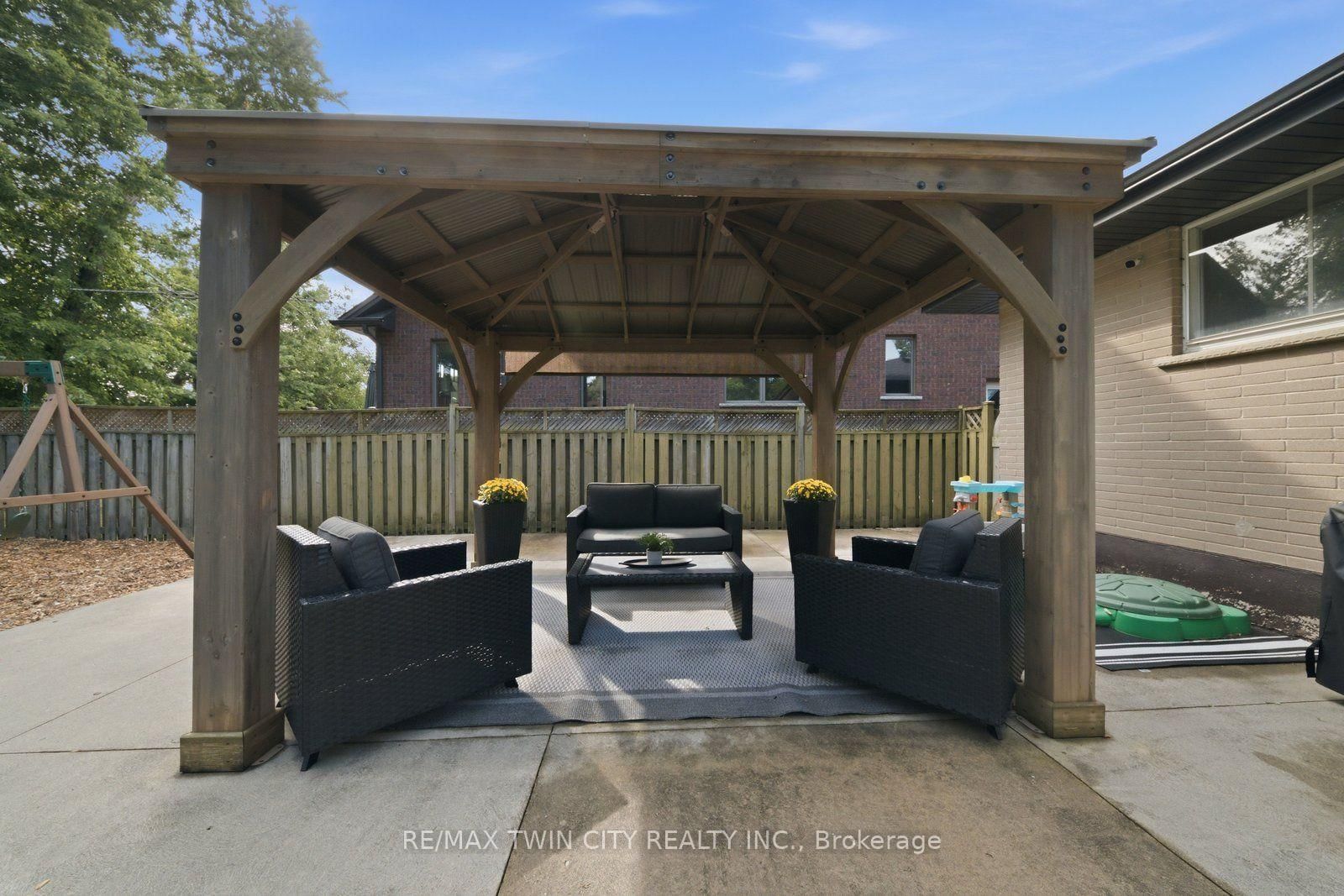 45 Wayne Drive • Brantford, ON photo 31