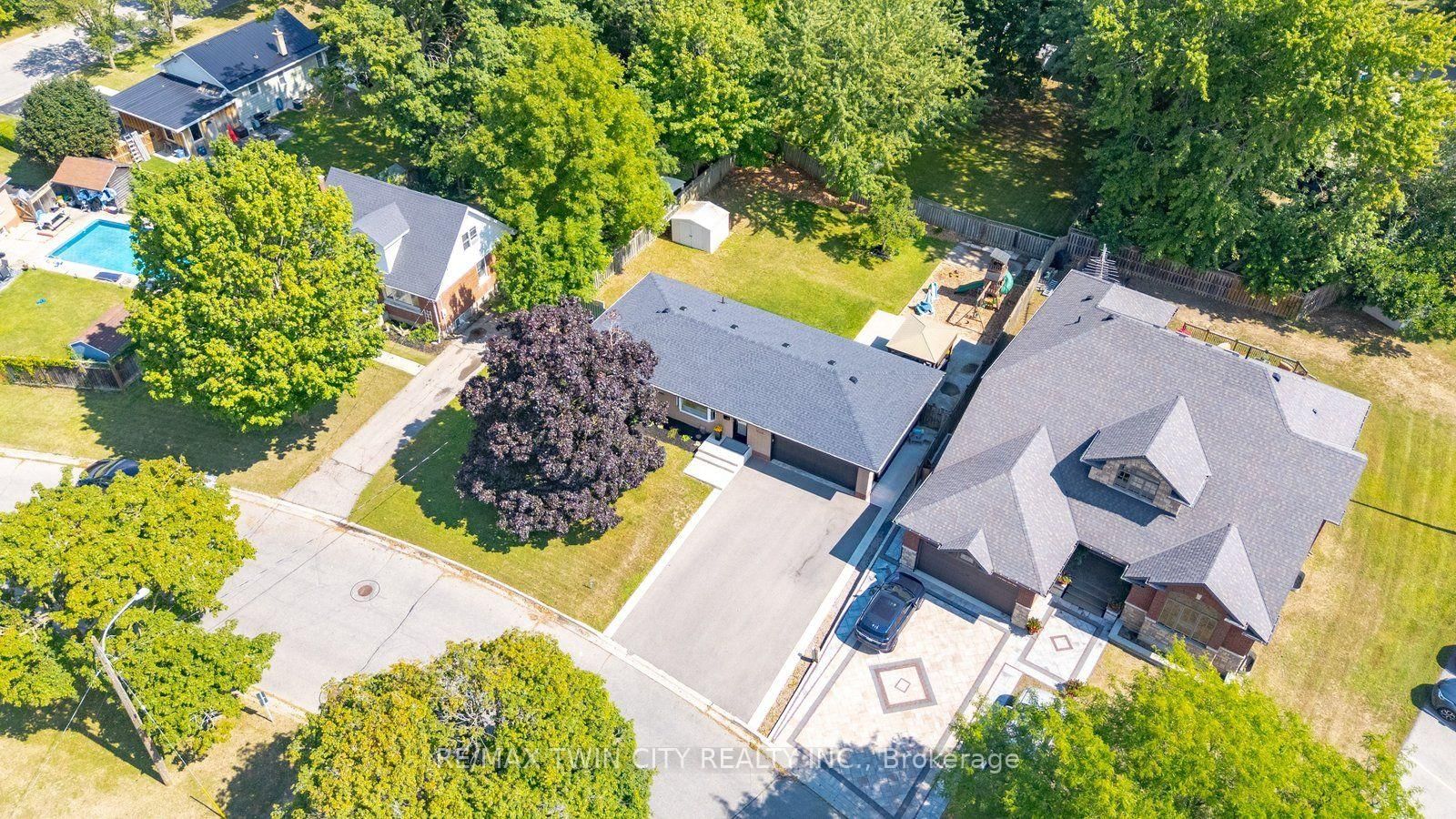 45 Wayne Drive • Brantford, ON photo 36
