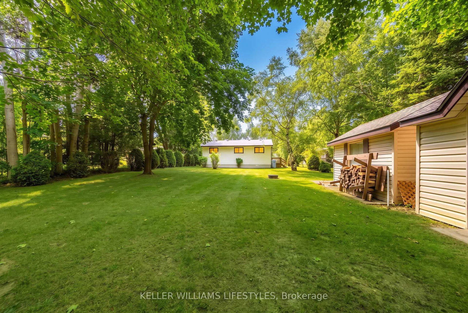 74891 Dr George Smith Avenue • Bluewater, ON photo 8