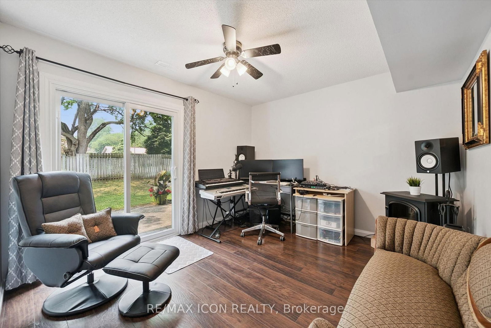 38 Harris Avenue, Unit A - Photo 8