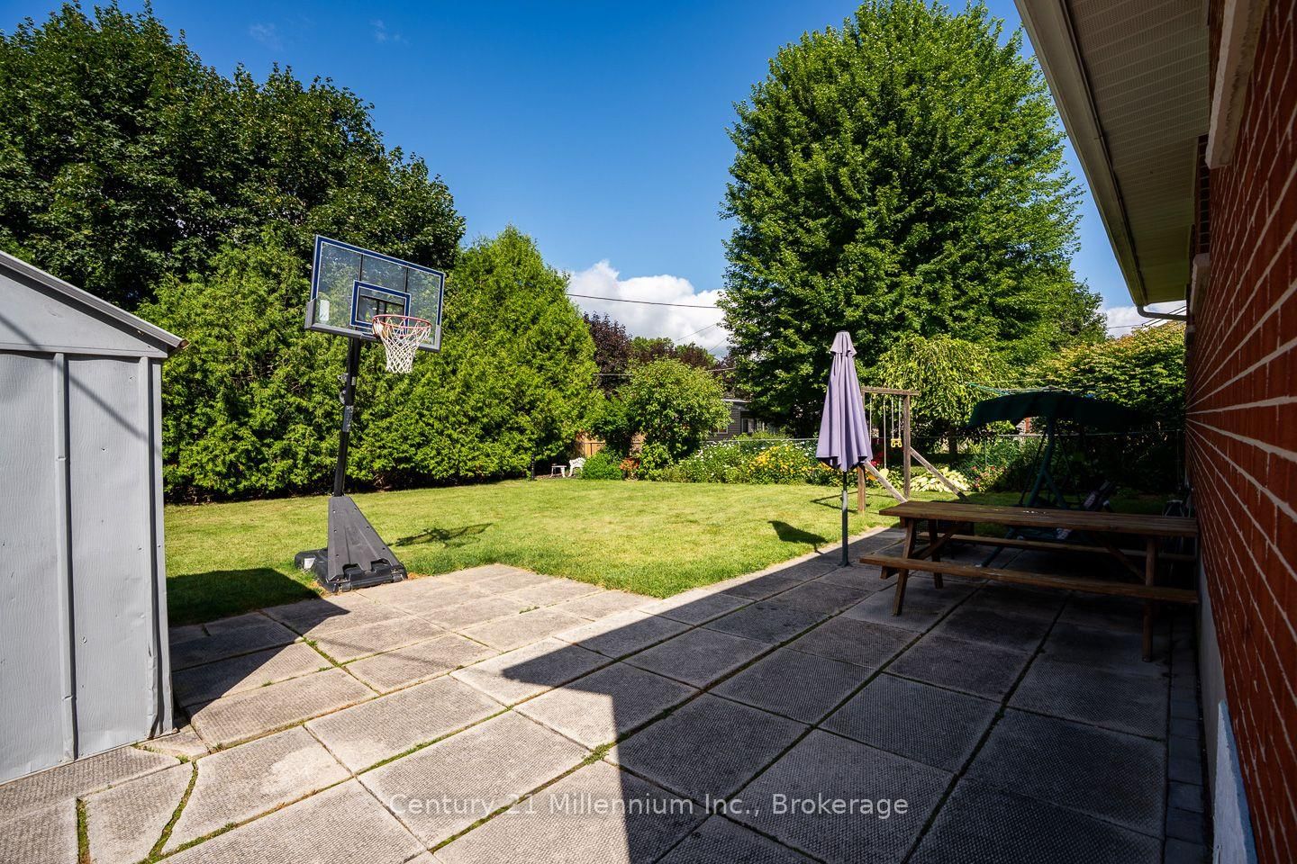 148 7th Avenue E • Owen Sound, ON photo 36