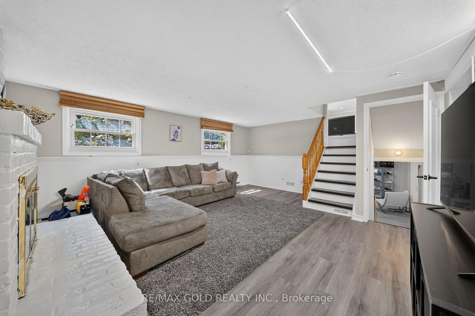 670 Grenfell Drive • London North, ON photo 14