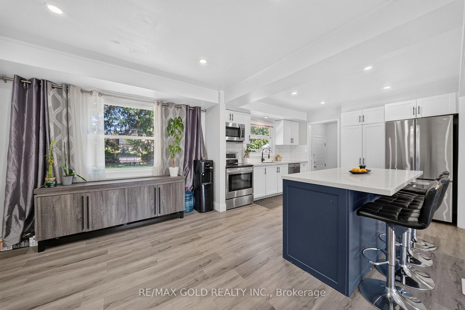 670 Grenfell Drive • London North, ON photo 8