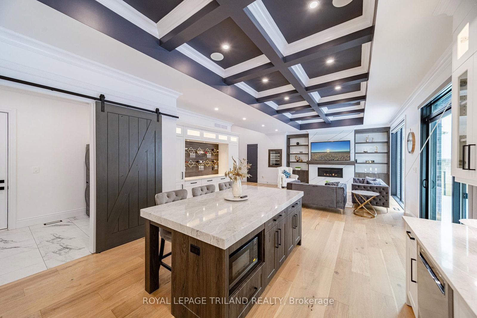 10175 Merrywood Drive • Lambton Shores, ON photo 19