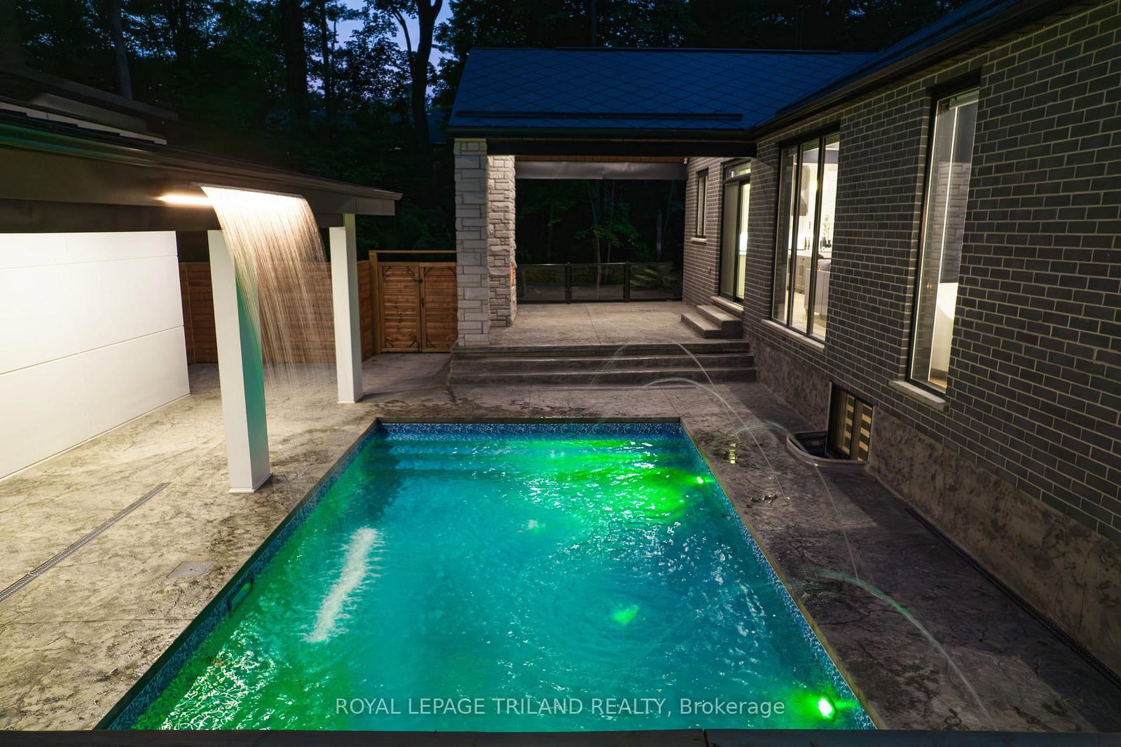 10175 Merrywood Drive • Lambton Shores, ON photo 46