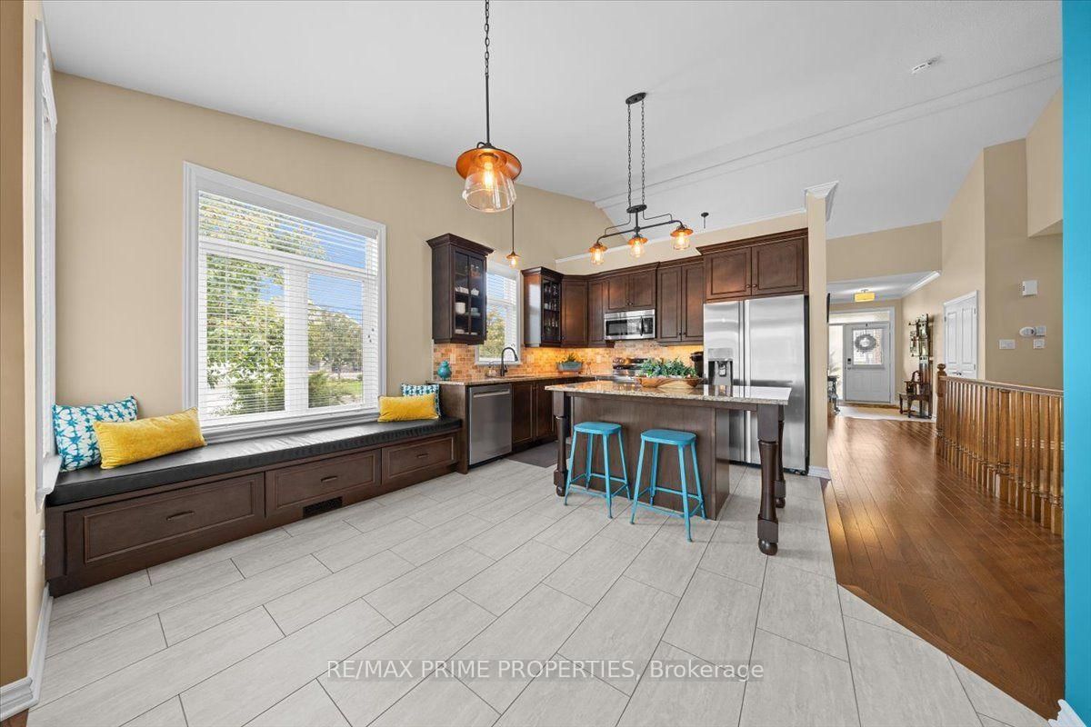 341 Bobolink Ridge • Ottawa, ON photo 17