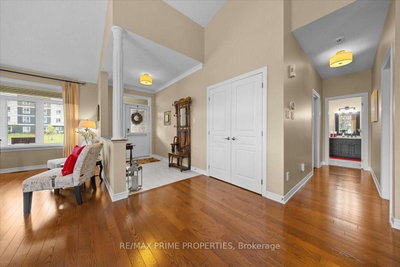 341 Bobolink Ridge • Ottawa, ON photo 4