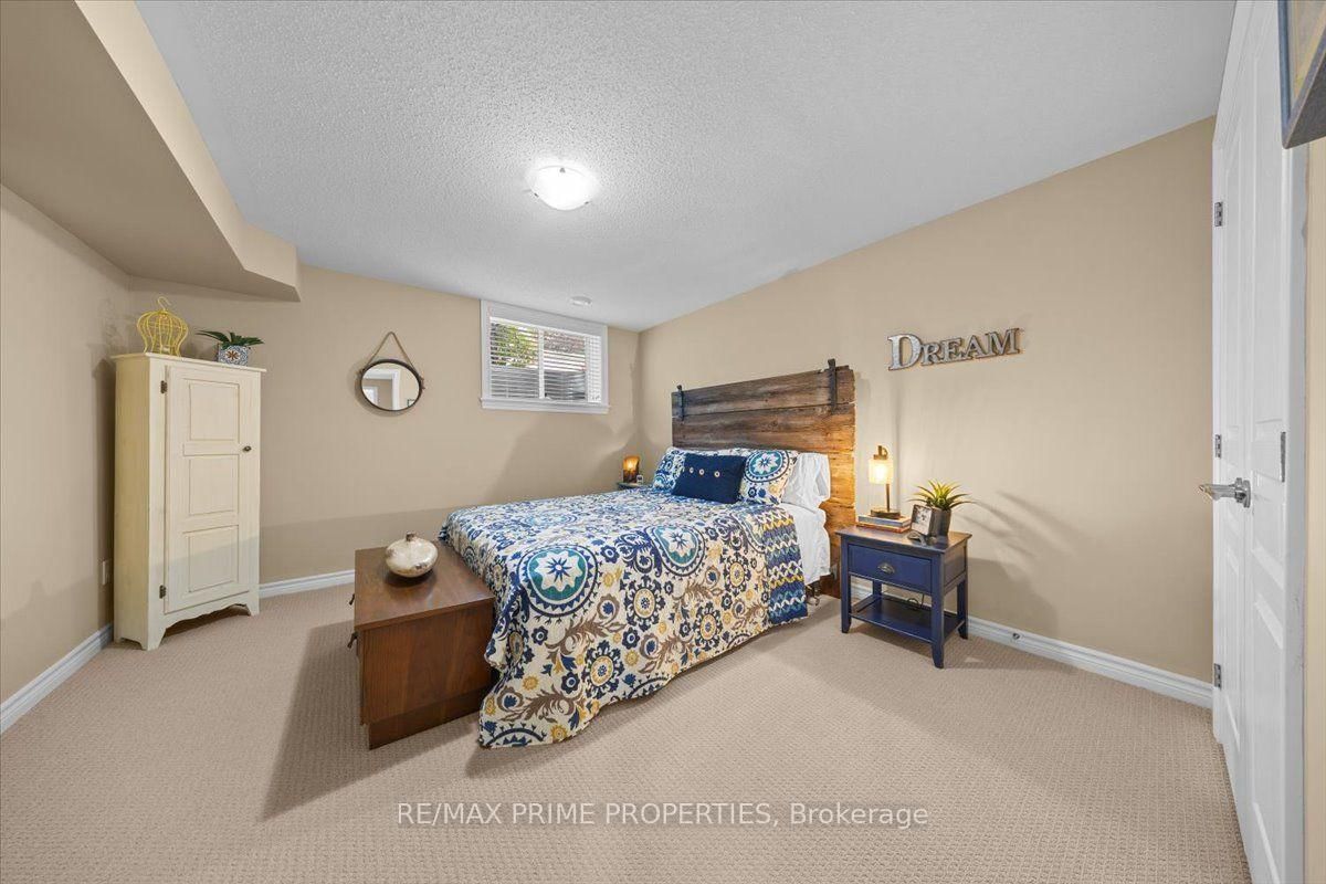 341 Bobolink Ridge • Ottawa, ON photo 41