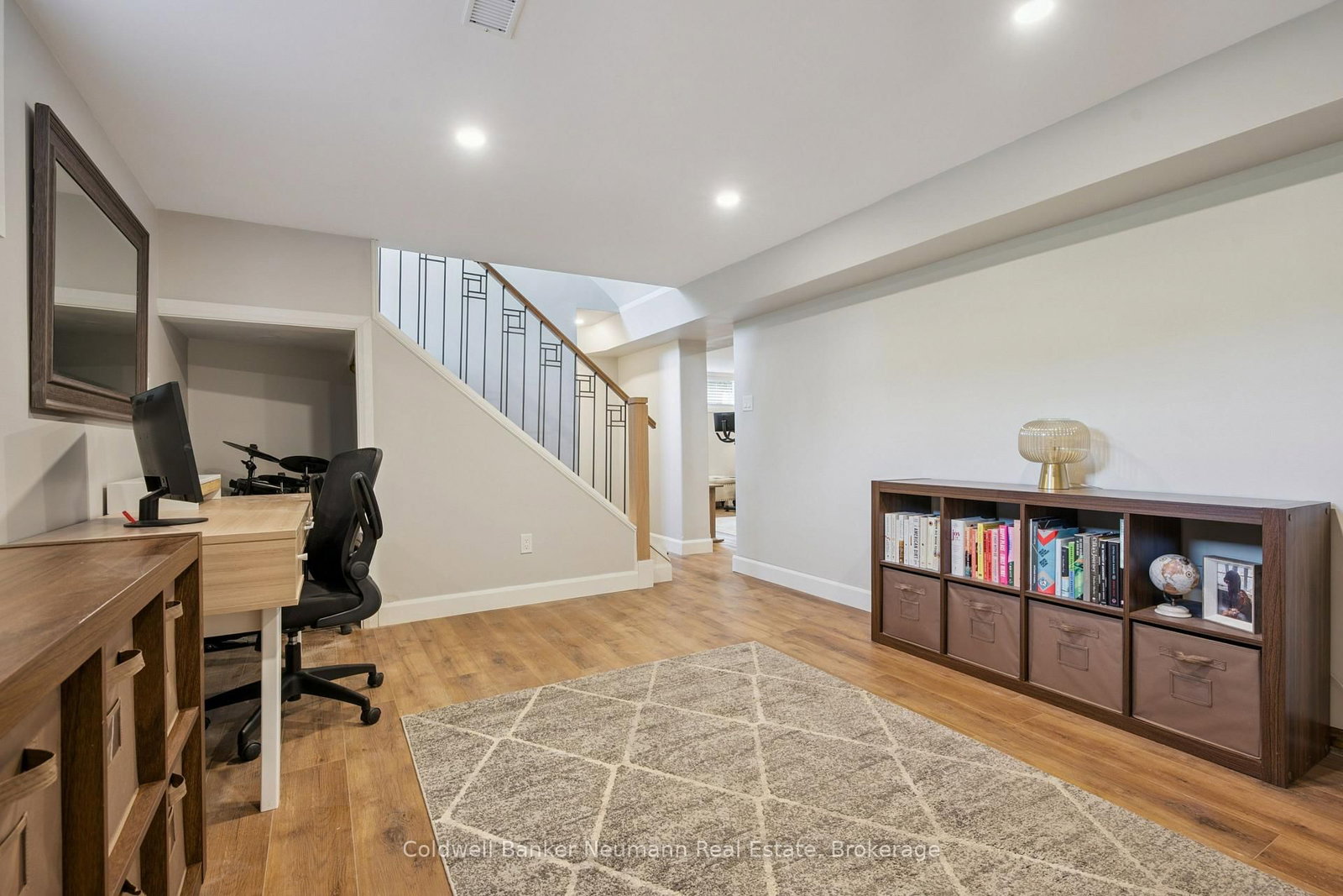 11 WESTERN Avenue • Guelph, ON photo 32