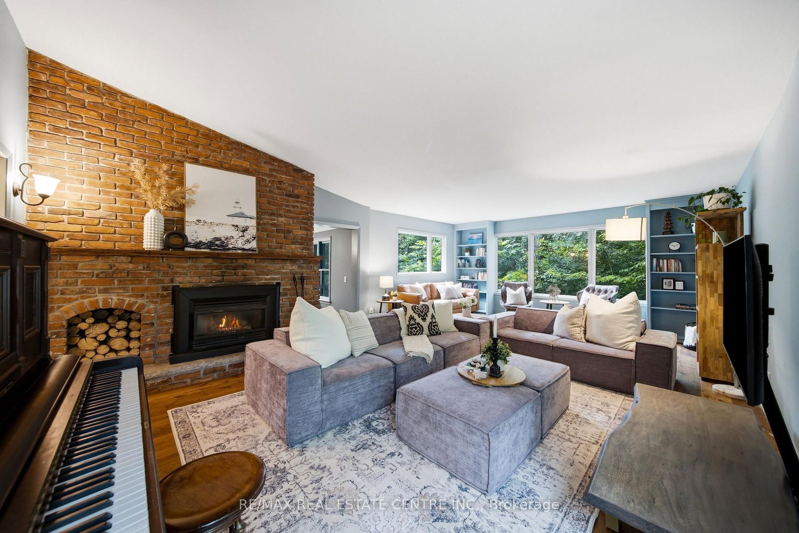 1282 Governors Road • Hamilton, ON photo 11