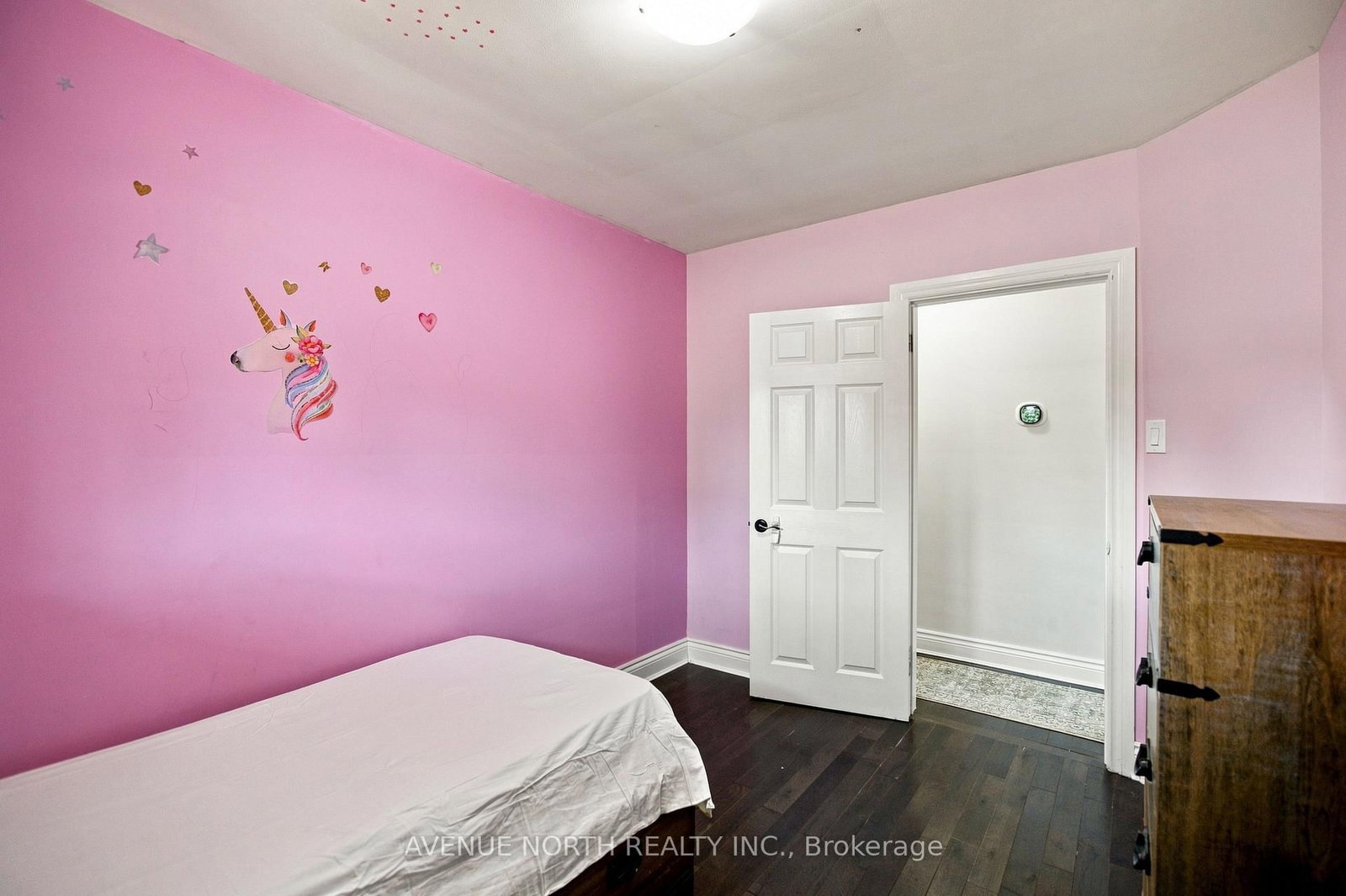 66 Epworth Avenue • Ottawa, ON photo 18