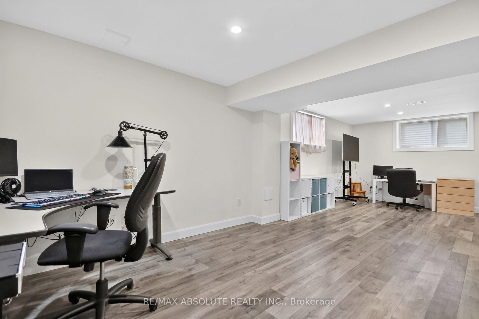674 Parade Drive • Ottawa, ON photo 32
