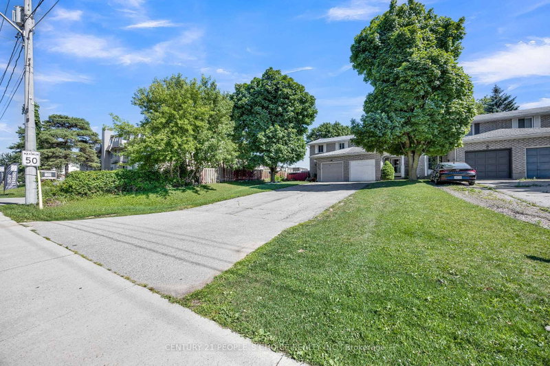 307 Clyde Road