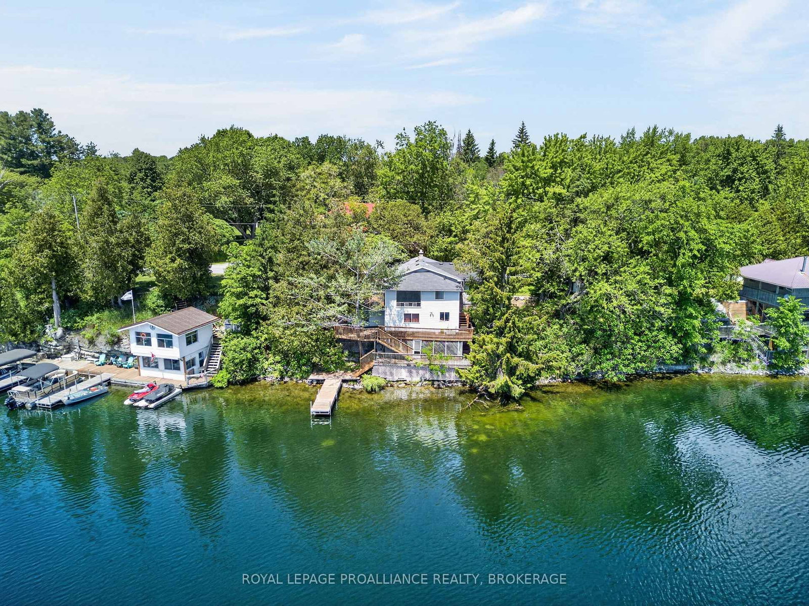 4670 Clearwater Road • Sydenham, ON photo 1