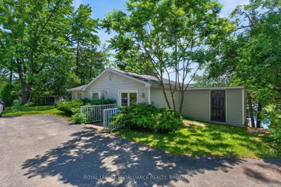 4670 Clearwater Road • Sydenham, ON photo 3