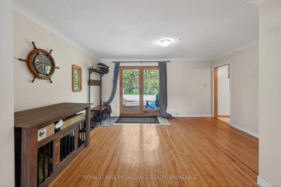 4670 Clearwater Road • Sydenham, ON photo 5