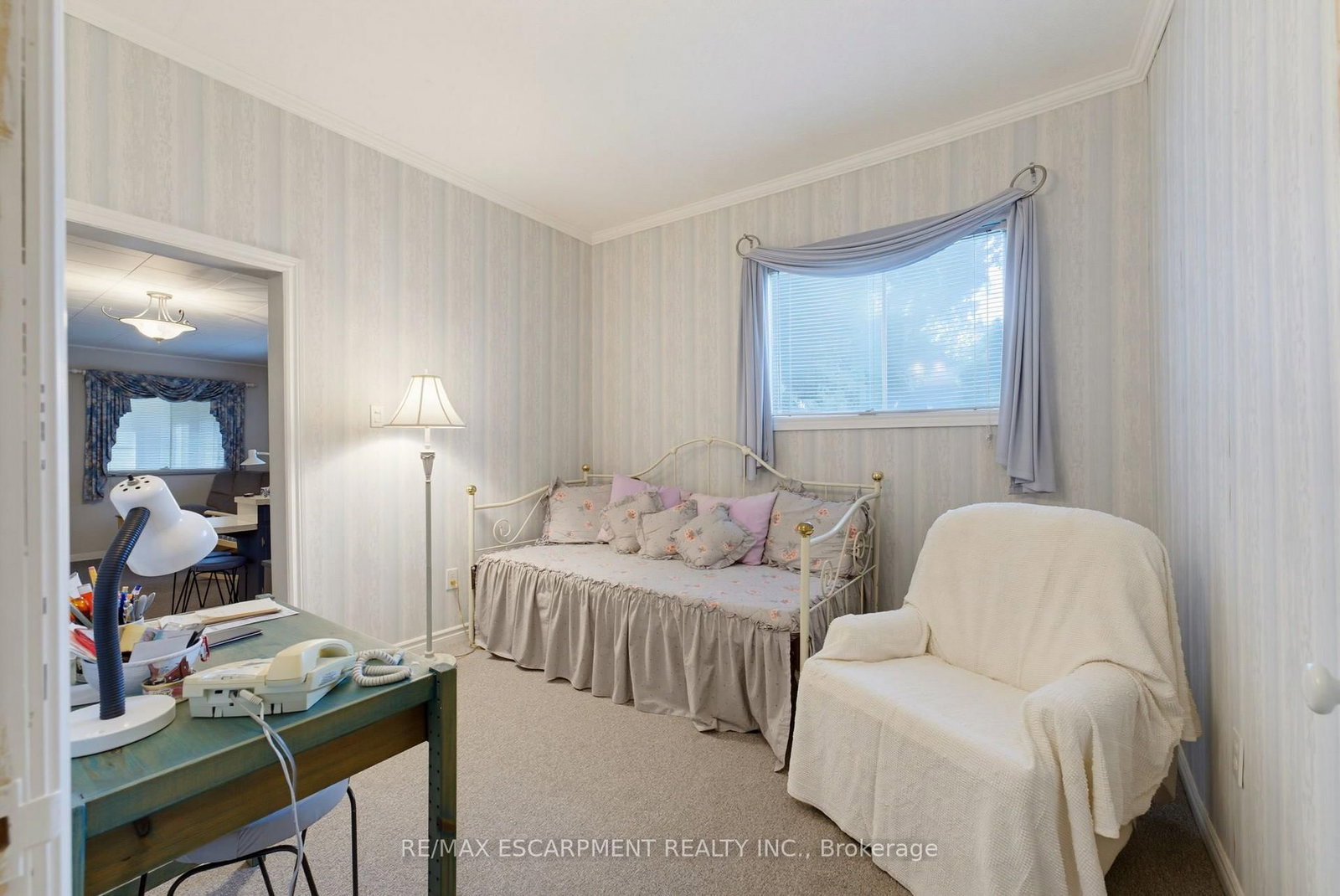22 Mildred Avenue • St. Catharines, ON photo 12