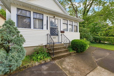 22 Mildred Avenue • St. Catharines, ON photo 5