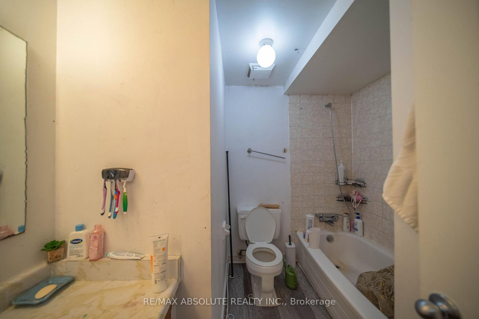 30 E Sonnet Crescent • Ottawa, ON photo 15