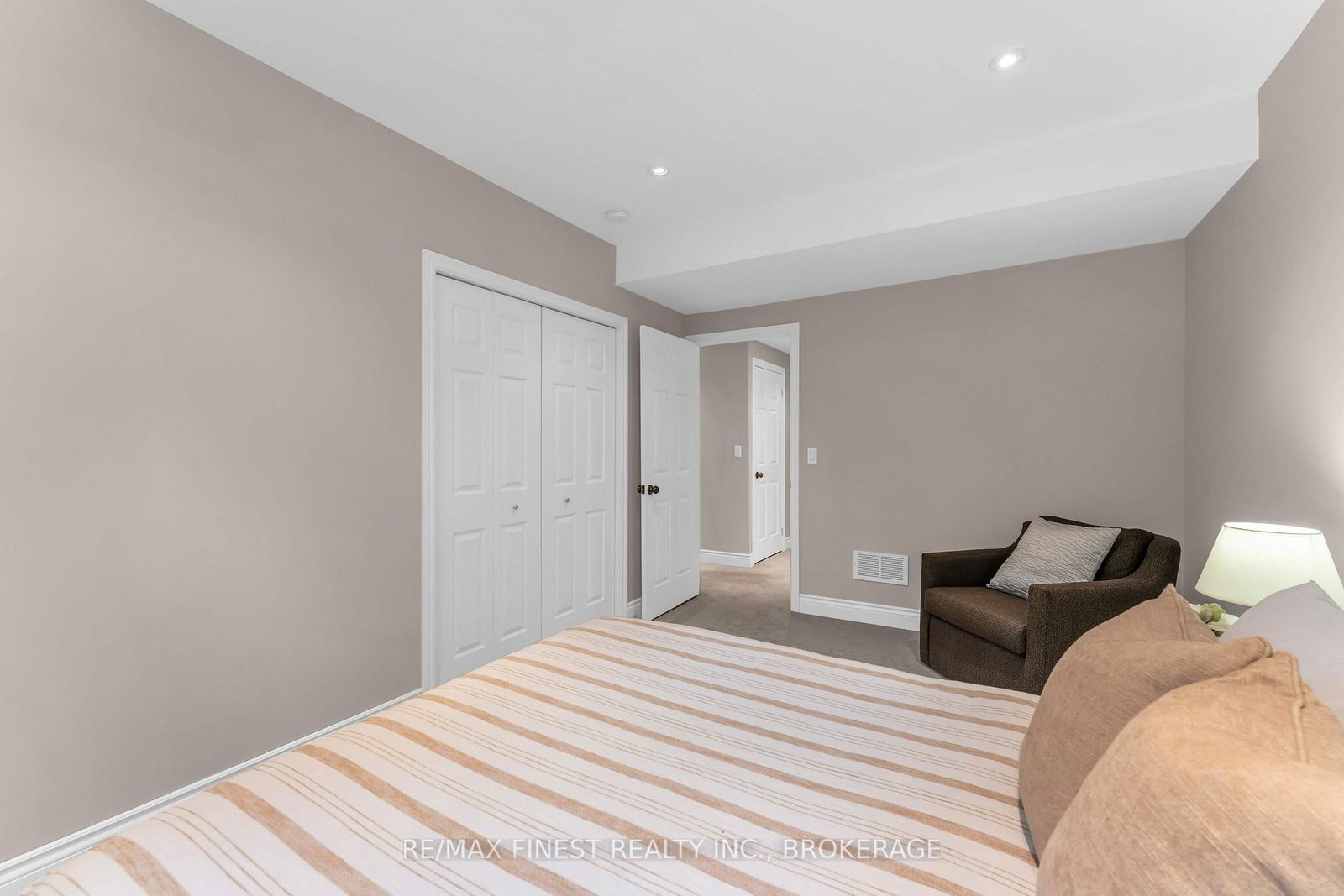 1309 Andersen Drive • Kingston, ON photo 39