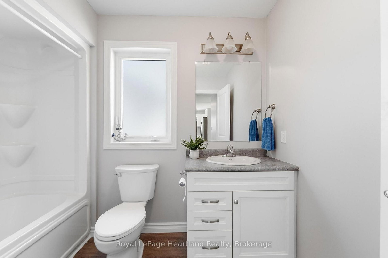 5 SWEETWATER Drive N • Ashfield-Colborne-Wawanosh, ON photo 20