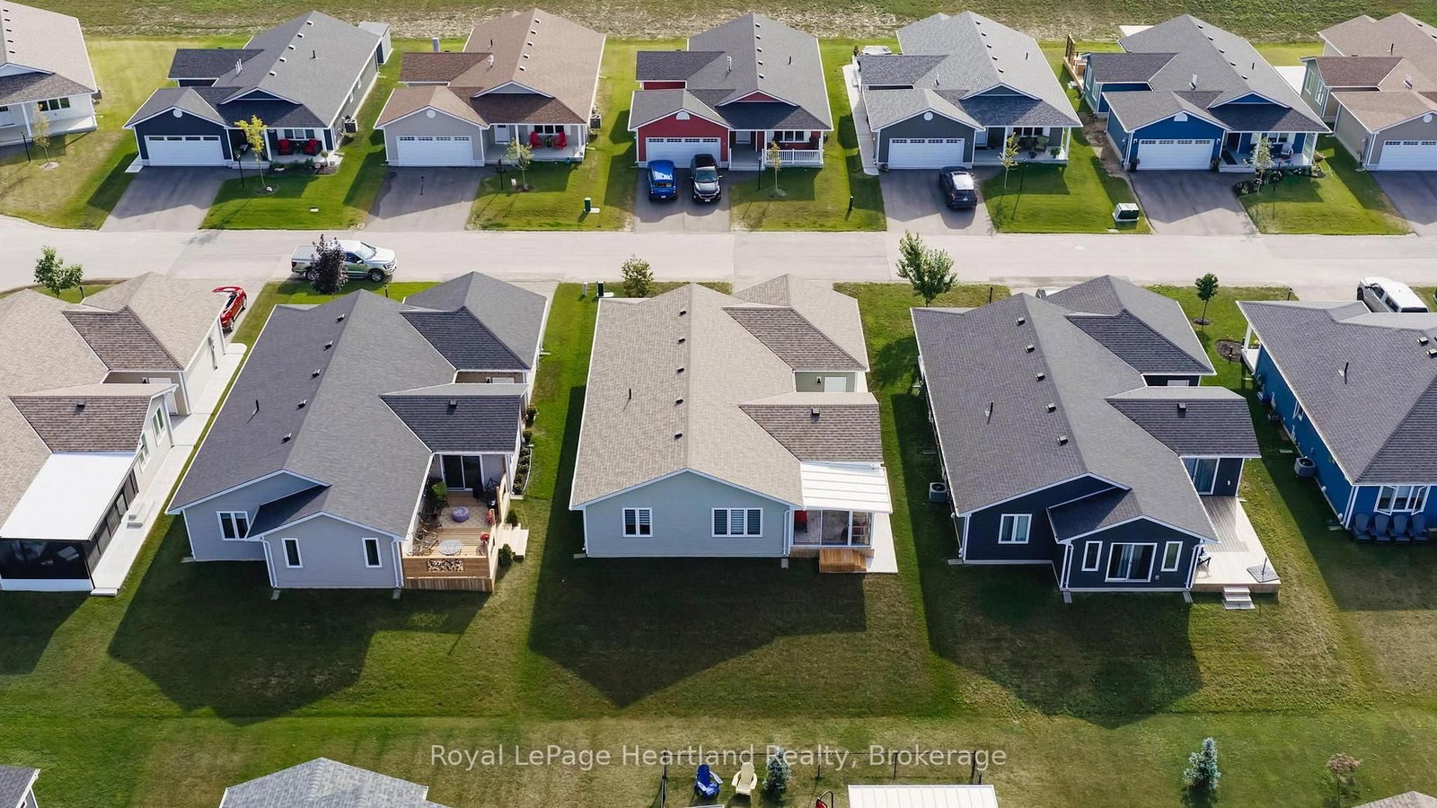 5 SWEETWATER Drive N • Ashfield-Colborne-Wawanosh, ON photo 30