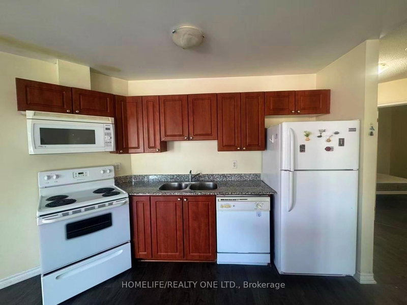 314 - 135 James Street S