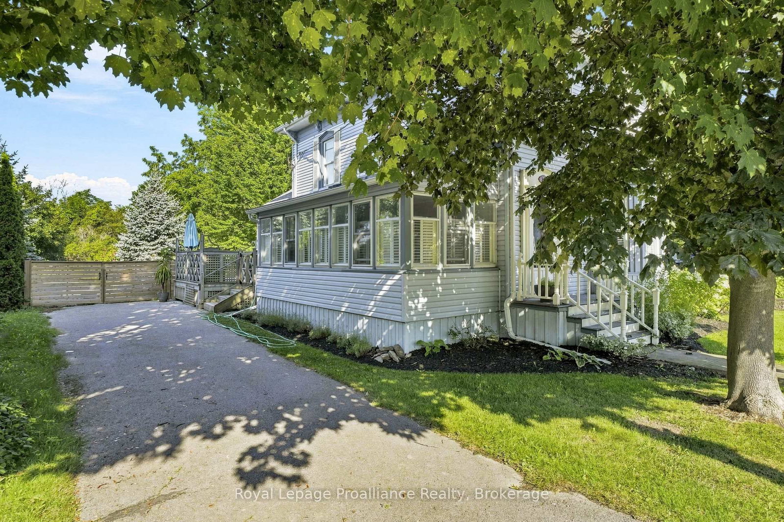 28 West Street • Prince Edward County, ON photo 10