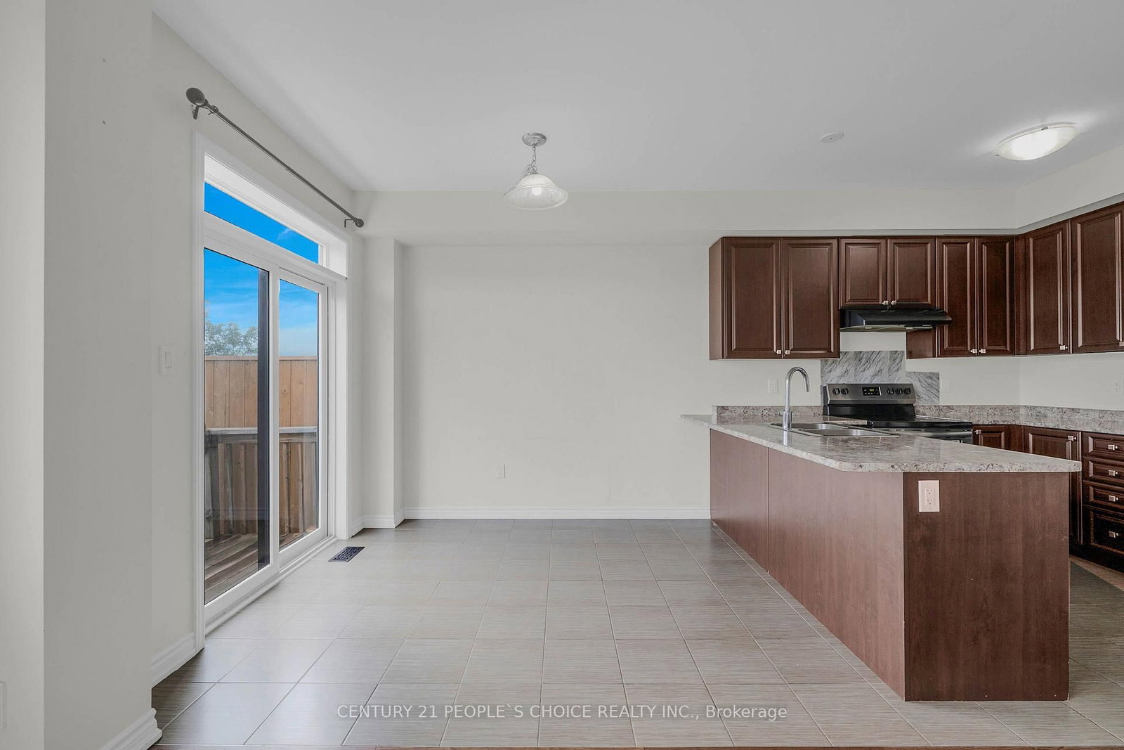 216 Explorer Way • Thorold, ON photo 13
