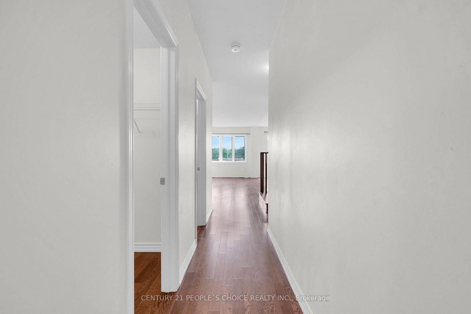 216 Explorer Way • Thorold, ON photo 6
