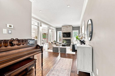 1832 Cherrywood Trail • London North, ON photo 6