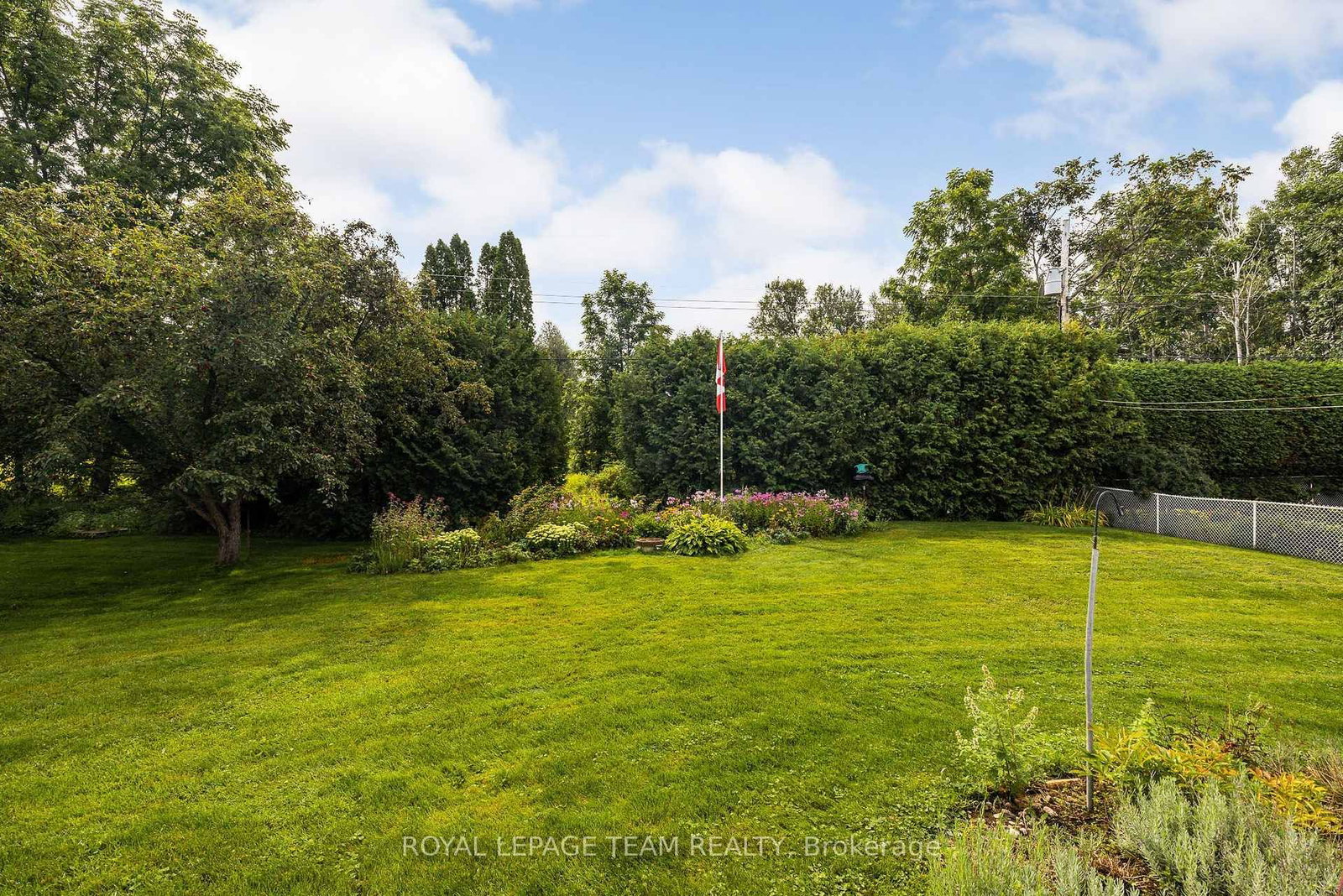 1016 Boucher Crescent • Manotick, ON photo 32