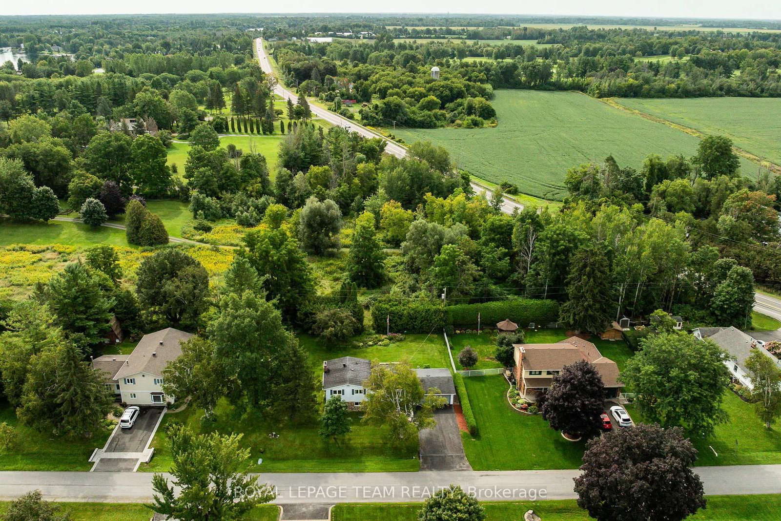 1016 Boucher Crescent • Manotick, ON photo 39