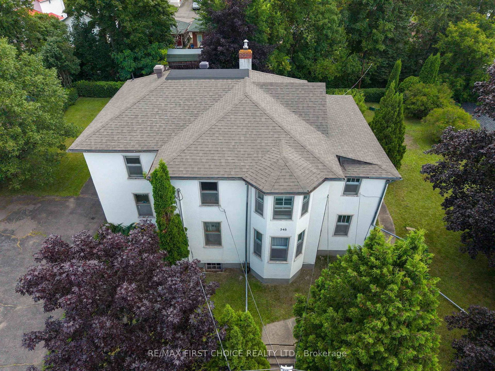 348 Ambrose Street • Thunder Bay, ON photo 2