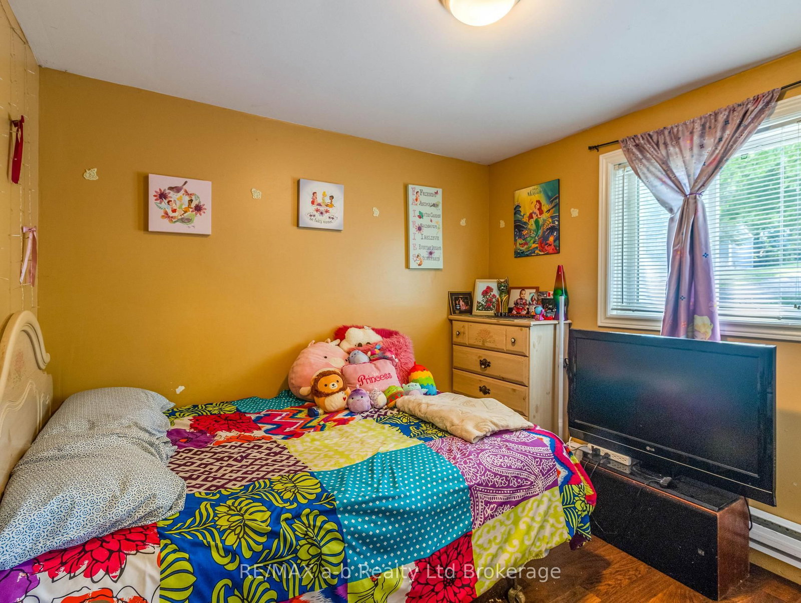 596101 Highway 59     18 Tropicana Crescent • East Zorra-Tavistock, ON photo 11