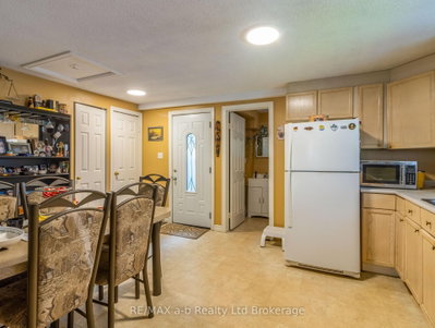 596101 Highway 59     18 Tropicana Crescent • East Zorra-Tavistock, ON photo 5