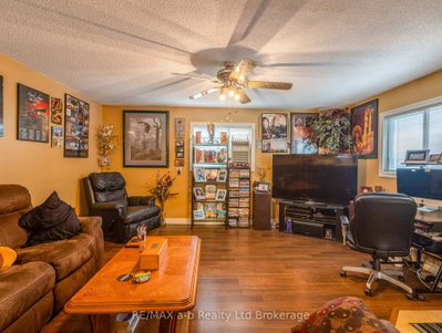 596101 Highway 59     18 Tropicana Crescent • East Zorra-Tavistock, ON photo 6