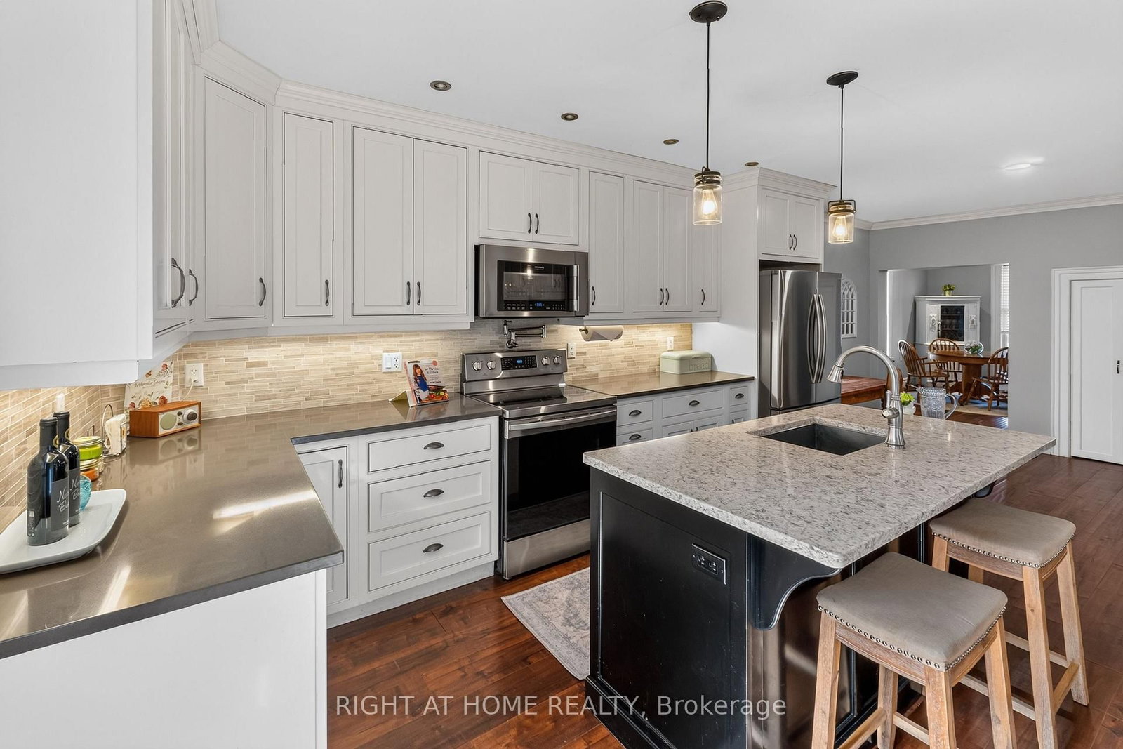 41 Hincks Street • St. Thomas, ON photo 16